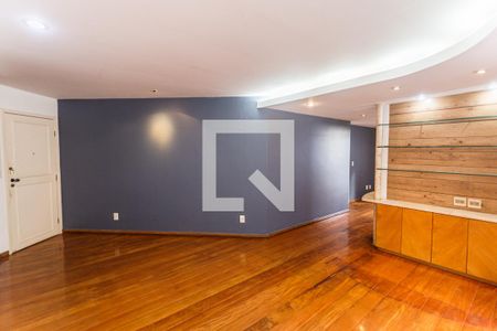 Sala 1 de apartamento à venda com 3 quartos, 300m² em Santo Antônio, Belo Horizonte