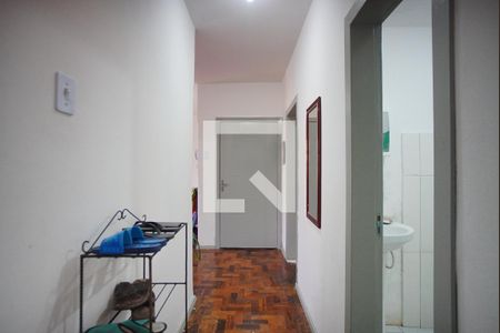 Corredor de apartamento à venda com 2 quartos, 62m² em Passo D’areia, Porto Alegre
