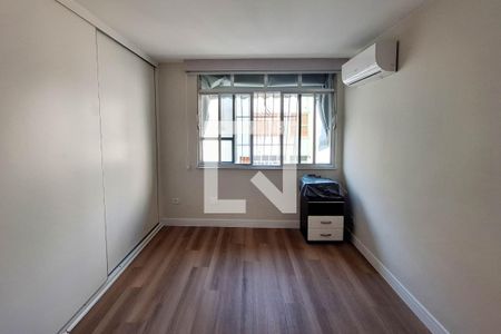 Quarto 1 de apartamento à venda com 3 quartos, 100m² em Icaraí, Niterói