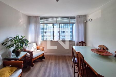 Sala de apartamento à venda com 3 quartos, 100m² em Icaraí, Niterói