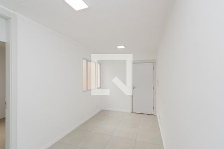 Sala de apartamento à venda com 2 quartos, 40m² em Bonsucesso, Rio de Janeiro