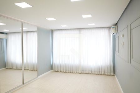 Quarto de casa para alugar com 1 quarto, 252m² em Jardim Analia Franco, São Paulo