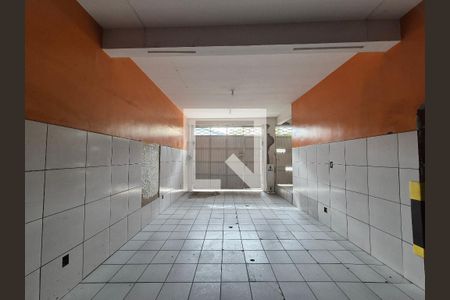 Área Externa de casa à venda com 3 quartos, 284m² em Vila Tibiriçá, Santo André