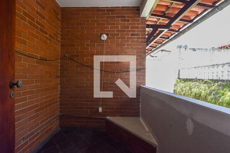 Casa à venda com 4 quartos, 450m² em Matapaca, Niterói
