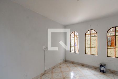 Sala de casa para alugar com 2 quartos, 76m² em Vila Cisper, São Paulo