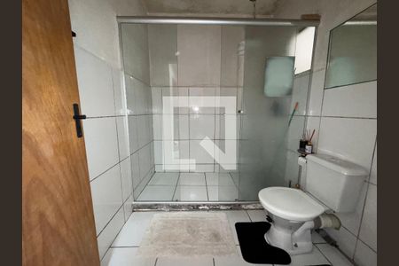 Banheiro de apartamento à venda com 2 quartos, 48m² em Campina, São Leopoldo