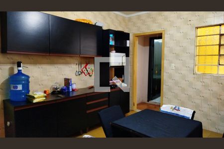 Cozinha 2 de casa à venda com 5 quartos, 240m² em Vila Aricanduva, São Paulo