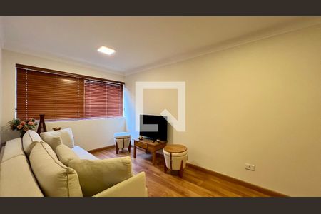 Sala  de apartamento à venda com 2 quartos, 70m² em Pinheiros, São Paulo