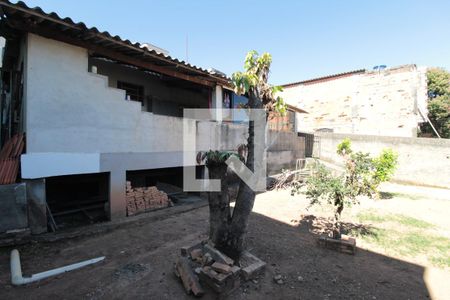 Casa 1 | Quintal de casa para alugar com 5 quartos, 516m² em Floramar, Belo Horizonte