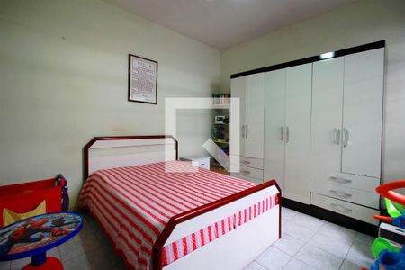 Quarto 1 de casa à venda com 4 quartos, 400m² em Sagrada Família, Belo Horizonte