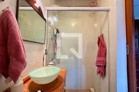 Banheiro de apartamento para alugar com 1 quarto, 23m² em Laranjeiras, Rio de Janeiro