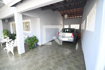 Garagem de casa à venda com 2 quartos, 100m² em Jardim Flamboyant, Campinas