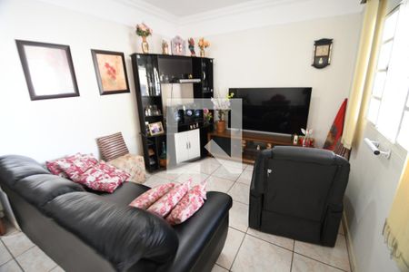 Sala de casa à venda com 2 quartos, 100m² em Jardim Flamboyant, Campinas