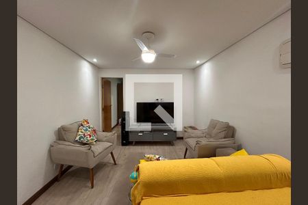 Sala de casa para alugar com 2 quartos, 70m² em Vila Pereira Cerca, São Paulo
