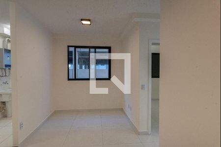 Sala de apartamento para alugar com 2 quartos, 45m² em Jardim Ipaussurama, Campinas
