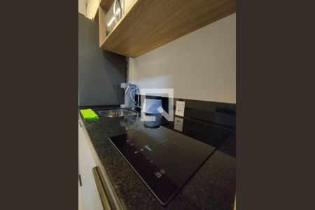 Cozinha de kitnet/studio à venda com 1 quarto, 27m² em Liberdade, São Paulo