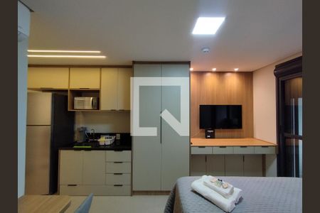 Cozinha de kitnet/studio à venda com 1 quarto, 27m² em Liberdade, São Paulo