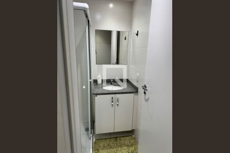Banheiro de apartamento à venda com 2 quartos, 60m² em Vila Penteado, São Paulo