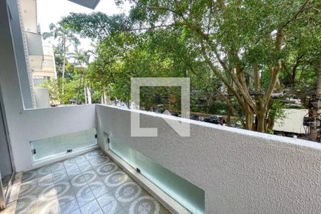 Foto 01 de apartamento para alugar com 3 quartos, 160m² em Jardins, São Paulo