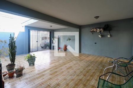 Garagem de casa à venda com 3 quartos, 220m² em Barcelona, São Caetano do Sul