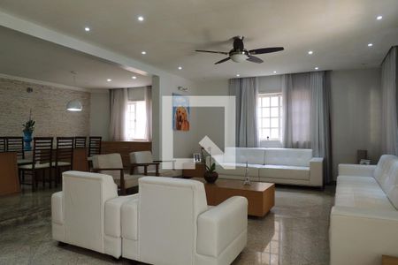 Sala 1 de casa de condomínio à venda com 4 quartos, 600m² em Taquara, Rio de Janeiro