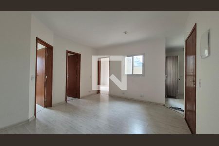 Sala de apartamento à venda com 2 quartos, 55m² em Vila Lucinda, Santo André