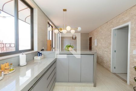 Cozinha de casa à venda com 6 quartos, 370m² em Alto Barroca, Belo Horizonte