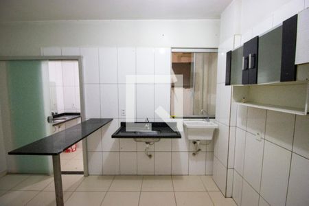 Cozinha de apartamento para alugar com 1 quarto, 37m² em Taguatinga Sul , Brasília