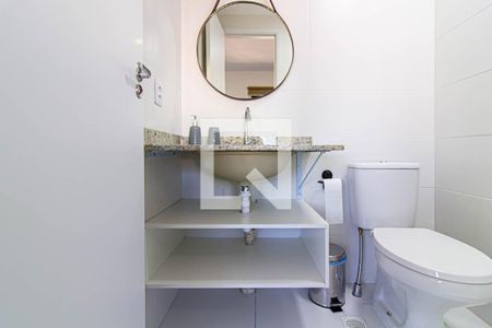 Banheiro de apartamento à venda com 1 quarto, 24m² em Pompeia, São Paulo