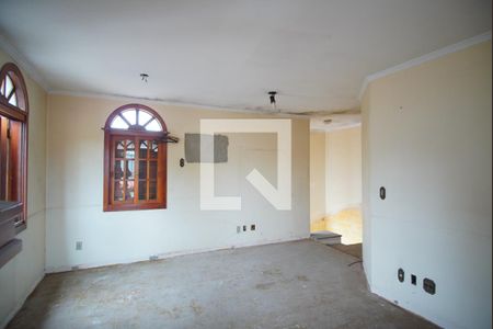 Sala de casa para alugar com 3 quartos, 650m² em São João, Porto Alegre