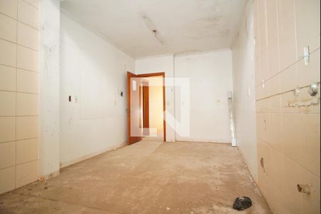 Cozinha de casa à venda com 3 quartos, 650m² em São João, Porto Alegre