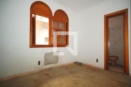 Suíte 2 de casa para alugar com 3 quartos, 650m² em São João, Porto Alegre