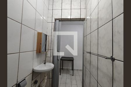 Banheiro de casa para alugar com 1 quarto, 34m² em Cidade Líder, São Paulo