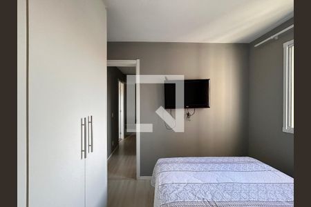 Quarto 1 de apartamento para alugar com 2 quartos, 41m² em Vila Zat, São Paulo