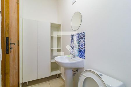 Banheiro de kitnet/studio para alugar com 1 quarto, 20m² em Belenzinho, São Paulo