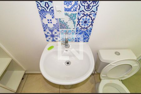 Detalhe - Banheiro de kitnet/studio para alugar com 1 quarto, 20m² em Belenzinho, São Paulo