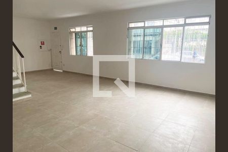 Casa à venda com 3 quartos, 235m² em Nova Piraju, São Paulo