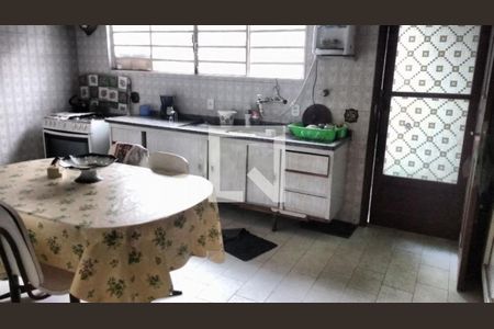 Casa à venda com 3 quartos, 450m² em Parque Novo Mundo, São Paulo