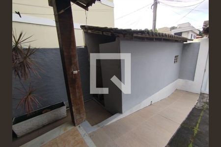 Casa à venda com 3 quartos, 361m² em Piratininga, Niterói