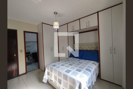 Casa à venda com 3 quartos, 361m² em Piratininga, Niterói