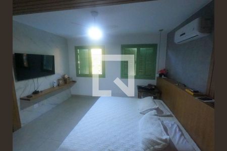 Casa à venda com 3 quartos, 610m² em Serra Grande, Niterói