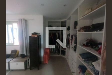 Casa à venda com 3 quartos, 610m² em Serra Grande, Niterói