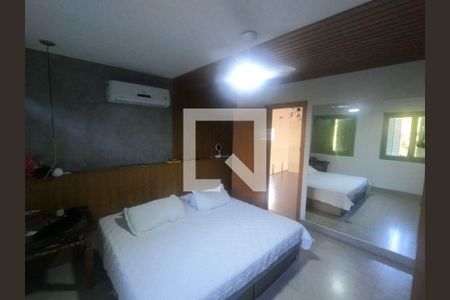 Casa à venda com 3 quartos, 610m² em Serra Grande, Niterói