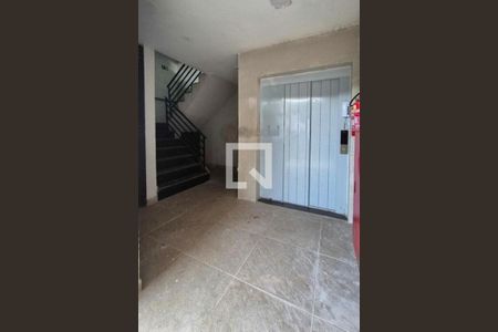 Apartamento à venda com 2 quartos, 34m² em Vila Carrão, São Paulo