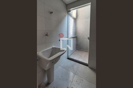 Apartamento à venda com 2 quartos, 34m² em Vila Carrão, São Paulo