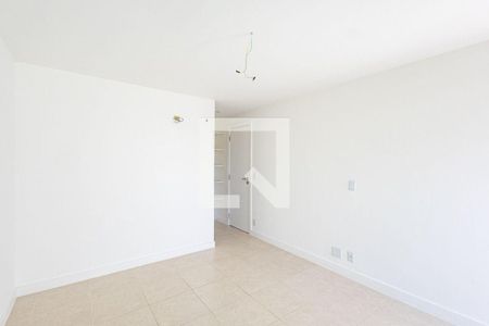 Casa à venda com 4 quartos, 400m² em Camboinhas, Niterói