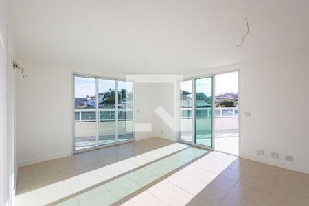 Casa à venda com 4 quartos, 400m² em Camboinhas, Niterói