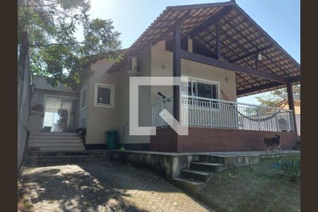 Casa à venda com 3 quartos, 119m² em Itaipu, Niterói