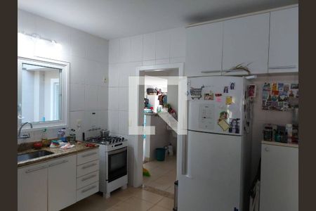 Casa à venda com 3 quartos, 119m² em Itaipu, Niterói