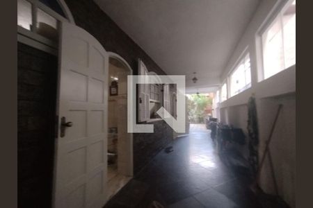 Casa à venda com 3 quartos, 150m² em Santa Rosa, Niterói